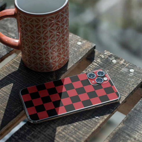 Red and Black Checkerboard iPhone 11 Pro Skin